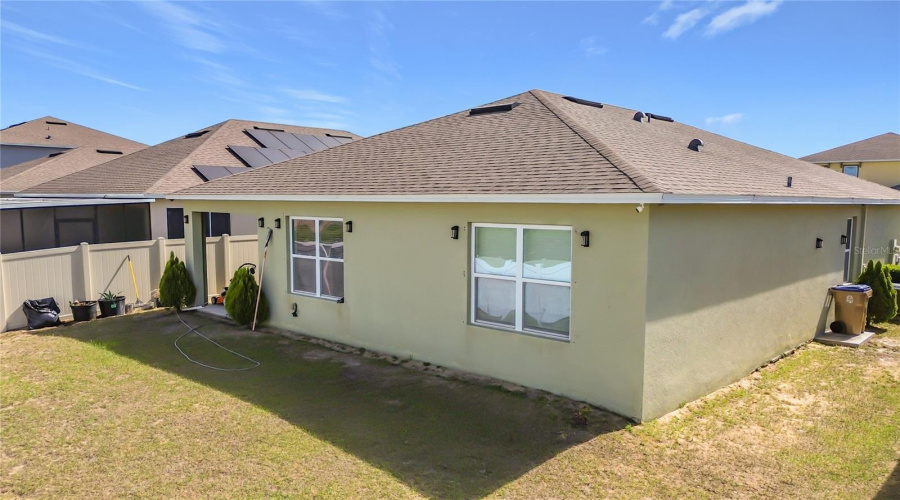 KISSIMMEE, Florida 34747, 4 Bedrooms Bedrooms, ,2 BathroomsBathrooms,Residential,For Sale,WHITE POPPY,0,MFRO6402216