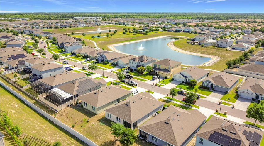 KISSIMMEE, Florida 34747, 4 Bedrooms Bedrooms, ,2 BathroomsBathrooms,Residential,For Sale,WHITE POPPY,0,MFRO6402216