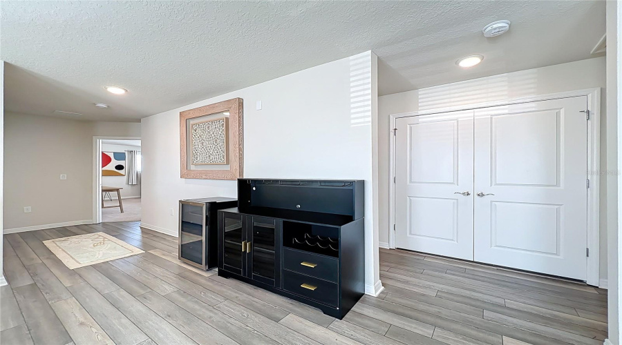 DAVENPORT, Florida 33897, 6 Bedrooms Bedrooms, ,4 BathroomsBathrooms,Residential,For Sale,LILAC,0,MFRO6402494