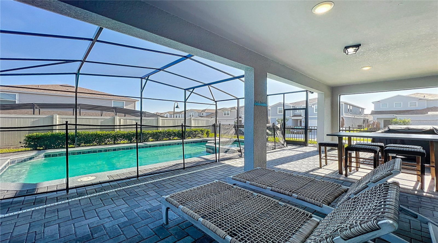 DAVENPORT, Florida 33897, 6 Bedrooms Bedrooms, ,4 BathroomsBathrooms,Residential,For Sale,LILAC,0,MFRO6402494