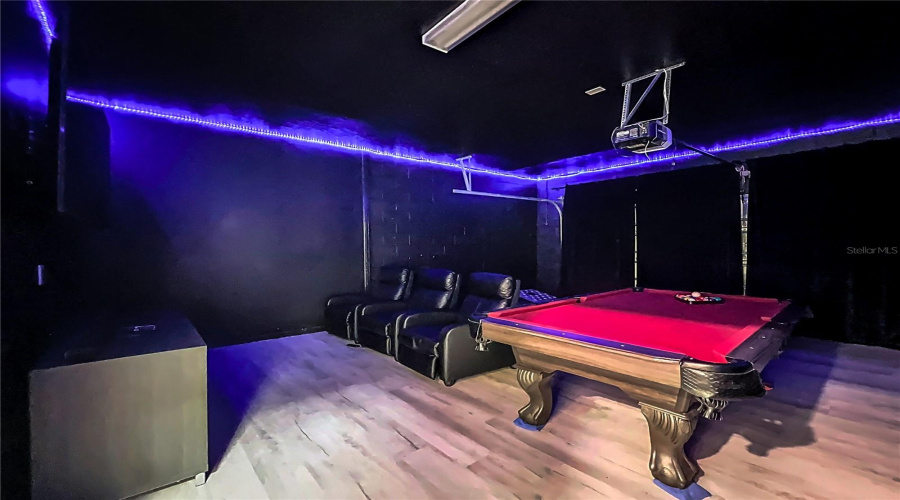 DAVENPORT, Florida 33897, 6 Bedrooms Bedrooms, ,4 BathroomsBathrooms,Residential,For Sale,LILAC,0,MFRO6402494