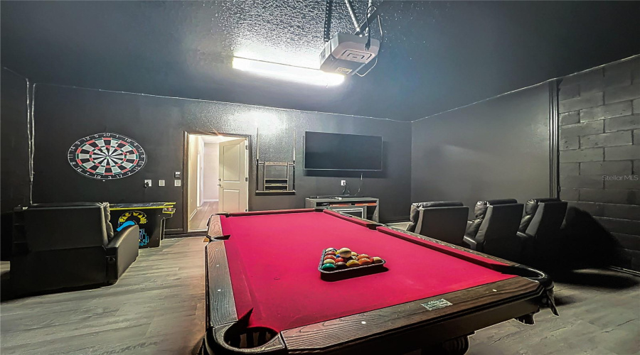 DAVENPORT, Florida 33897, 6 Bedrooms Bedrooms, ,4 BathroomsBathrooms,Residential,For Sale,LILAC,0,MFRO6402494