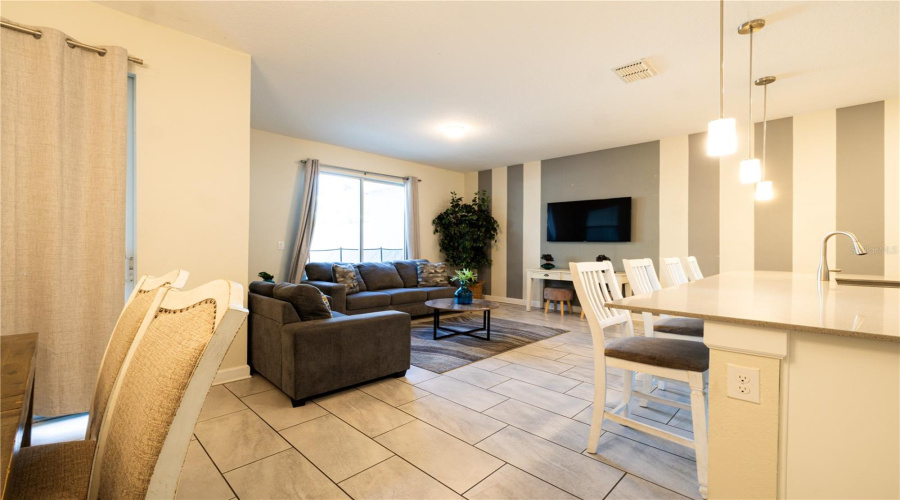 DAVENPORT, Florida 33896, 4 Bedrooms Bedrooms, ,3 BathroomsBathrooms,Residential,For Sale,OCEAN COURSE,0,MFRO6397627