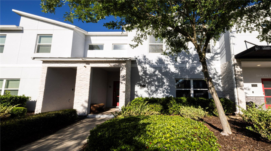 DAVENPORT, Florida 33896, 4 Bedrooms Bedrooms, ,3 BathroomsBathrooms,Residential,For Sale,OCEAN COURSE,0,MFRO6397627