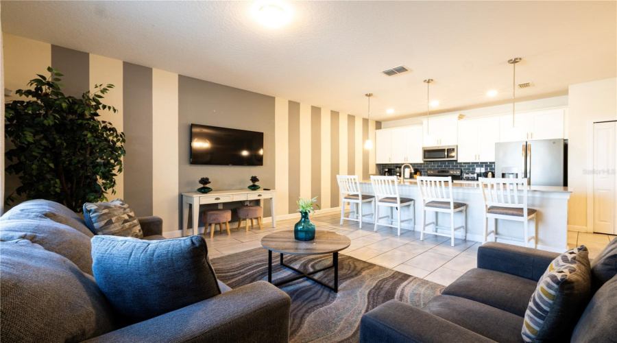 DAVENPORT, Florida 33896, 4 Bedrooms Bedrooms, ,3 BathroomsBathrooms,Residential,For Sale,OCEAN COURSE,0,MFRO6397627