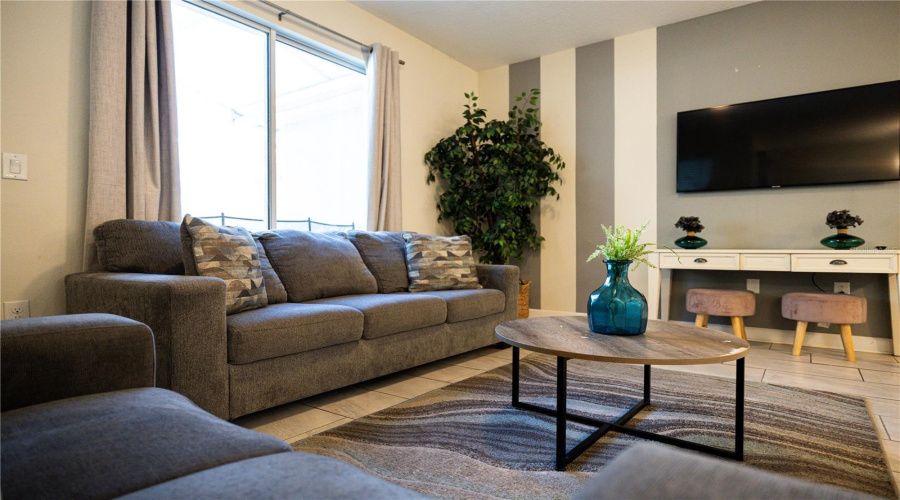 DAVENPORT, Florida 33896, 4 Bedrooms Bedrooms, ,3 BathroomsBathrooms,Residential,For Sale,OCEAN COURSE,0,MFRO6397627