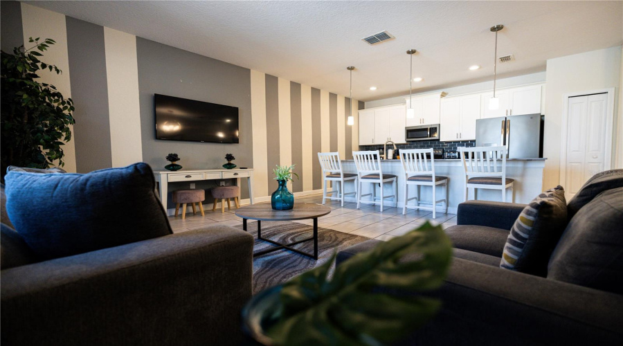 DAVENPORT, Florida 33896, 4 Bedrooms Bedrooms, ,3 BathroomsBathrooms,Residential,For Sale,OCEAN COURSE,0,MFRO6397627