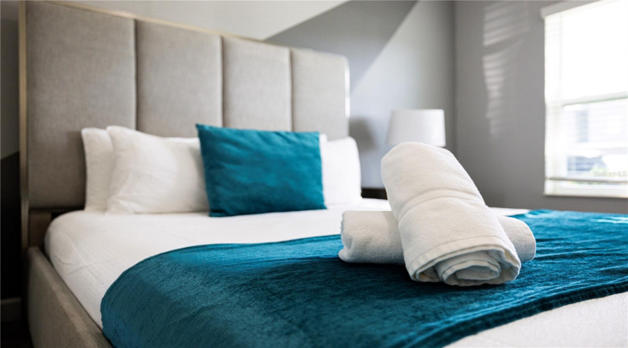 DAVENPORT, Florida 33896, 4 Bedrooms Bedrooms, ,3 BathroomsBathrooms,Residential,For Sale,OCEAN COURSE,0,MFRO6397627