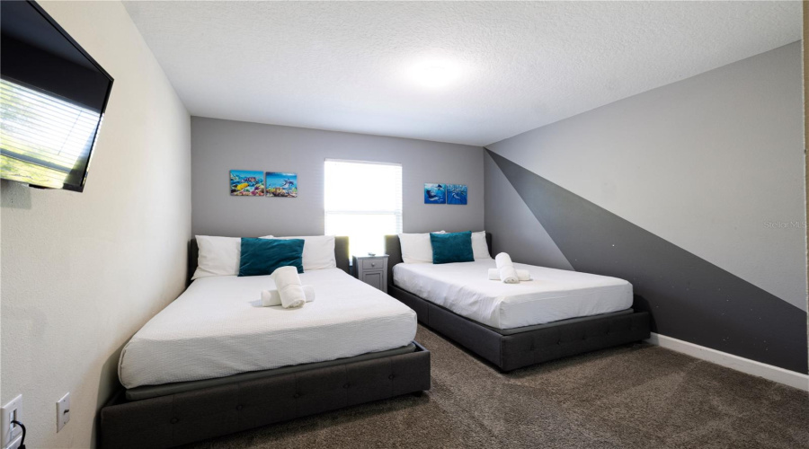 DAVENPORT, Florida 33896, 4 Bedrooms Bedrooms, ,3 BathroomsBathrooms,Residential,For Sale,OCEAN COURSE,0,MFRO6397627