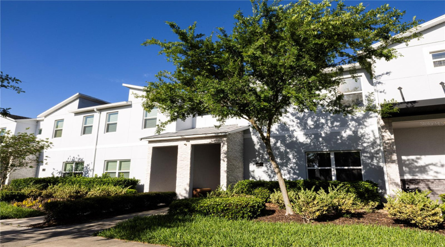 DAVENPORT, Florida 33896, 4 Bedrooms Bedrooms, ,3 BathroomsBathrooms,Residential,For Sale,OCEAN COURSE,0,MFRO6397627