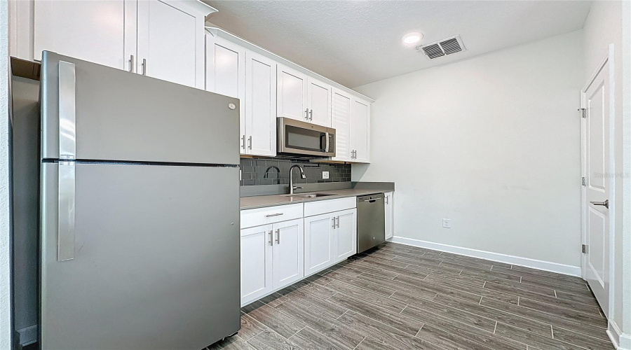 DAVENPORT, Florida 33837, 4 Bedrooms Bedrooms, ,3 BathroomsBathrooms,Residential,For Sale,BRUNSWICK,0,MFRO6402038