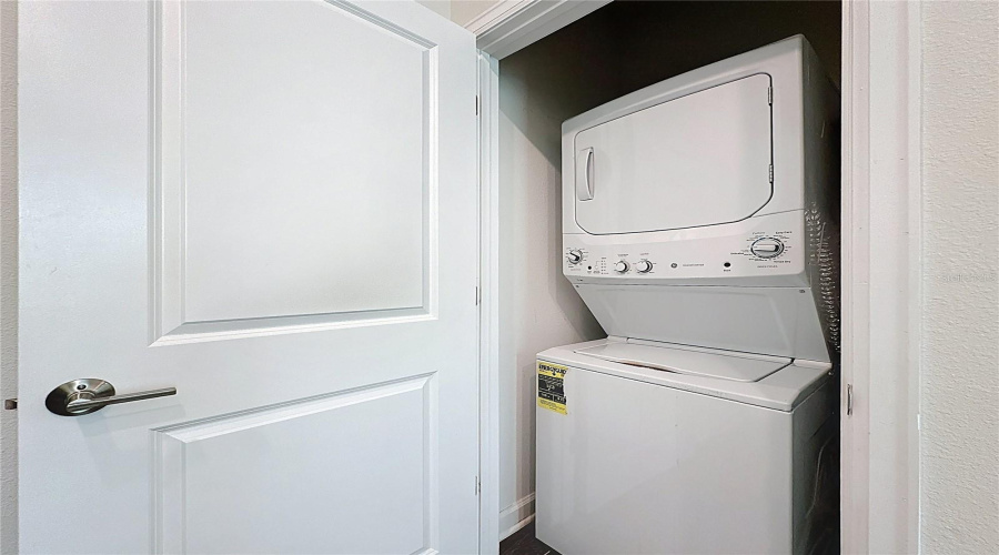 DAVENPORT, Florida 33837, 4 Bedrooms Bedrooms, ,3 BathroomsBathrooms,Residential,For Sale,BRUNSWICK,0,MFRO6402038