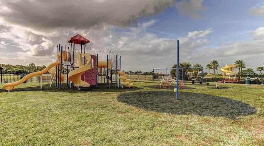 DAVENPORT, Florida 33837, 4 Bedrooms Bedrooms, ,3 BathroomsBathrooms,Residential,For Sale,BRUNSWICK,0,MFRO6402038