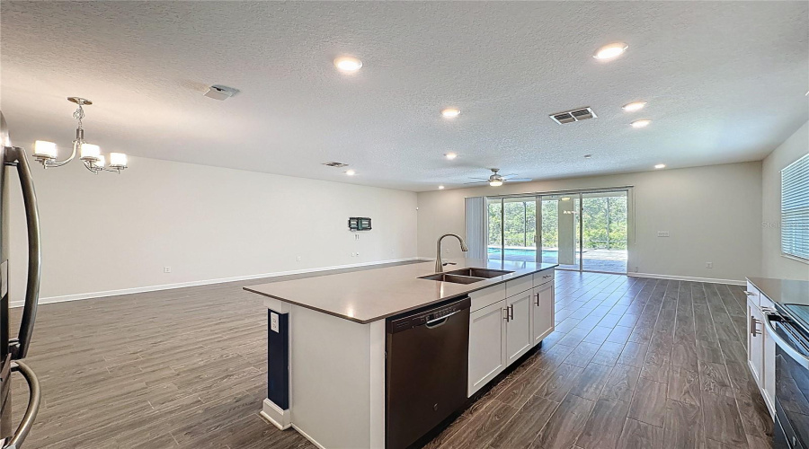 DAVENPORT, Florida 33837, 4 Bedrooms Bedrooms, ,3 BathroomsBathrooms,Residential,For Sale,BRUNSWICK,0,MFRO6402038