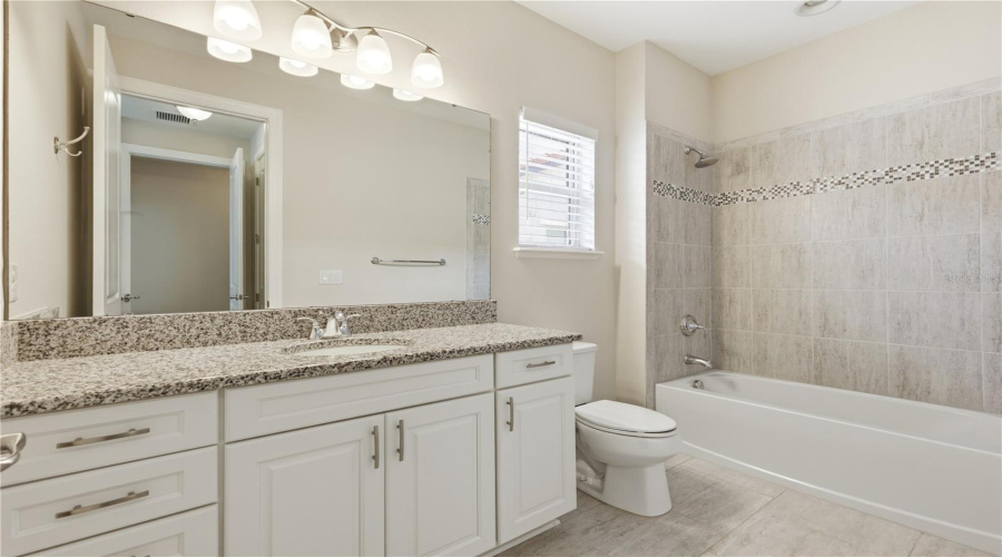 ORLANDO, Florida 32836, 5 Bedrooms Bedrooms, ,4 BathroomsBathrooms,Residential,For Sale,ANGEL OAK,0,MFRO6402221