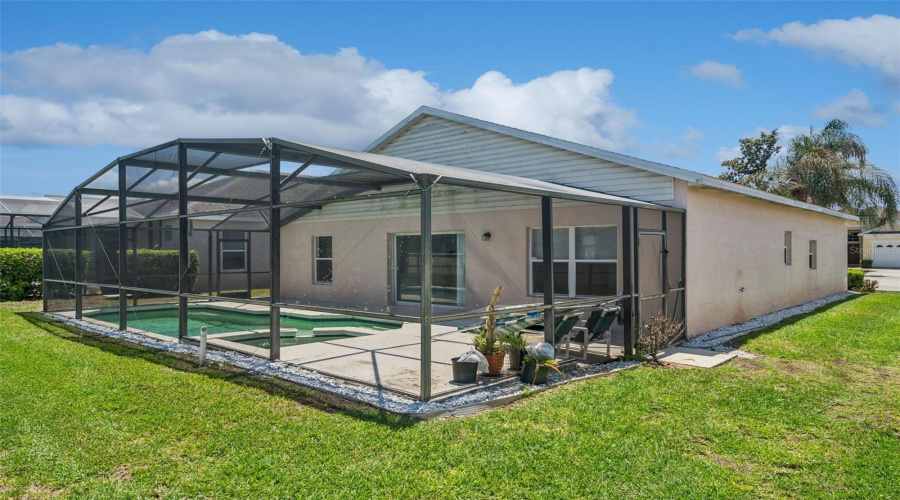 KISSIMMEE, Florida 34747, 4 Bedrooms Bedrooms, ,2 BathroomsBathrooms,Residential,For Sale,FAN PALM,0,MFRO6317015