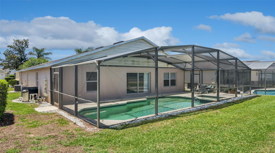 KISSIMMEE, Florida 34747, 4 Bedrooms Bedrooms, ,2 BathroomsBathrooms,Residential,For Sale,FAN PALM,0,MFRO6317015