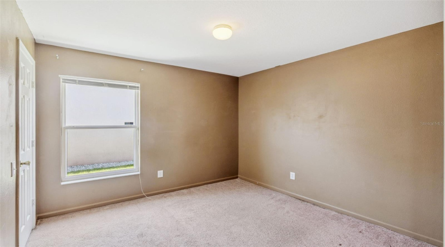 KISSIMMEE, Florida 34747, 4 Bedrooms Bedrooms, ,2 BathroomsBathrooms,Residential,For Sale,FAN PALM,0,MFRO6317015