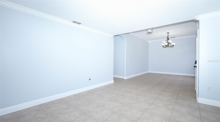 KISSIMMEE, Florida 34746, 4 Bedrooms Bedrooms, ,2 BathroomsBathrooms,Residential,For Sale,THE OAKS,0,MFRO6402511