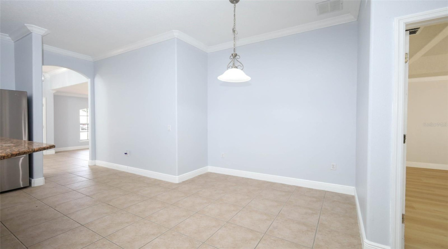 KISSIMMEE, Florida 34746, 4 Bedrooms Bedrooms, ,2 BathroomsBathrooms,Residential,For Sale,THE OAKS,0,MFRO6402511