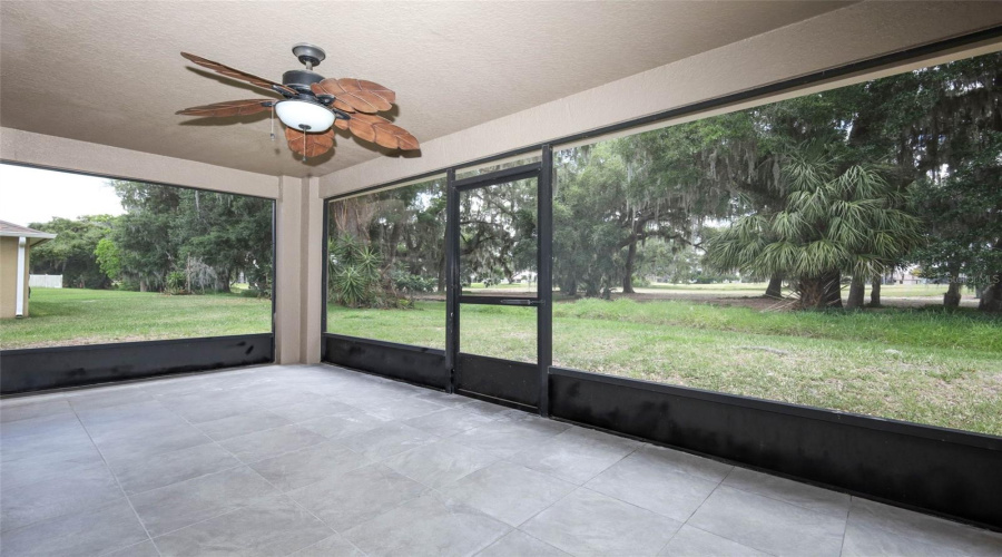 KISSIMMEE, Florida 34746, 4 Bedrooms Bedrooms, ,2 BathroomsBathrooms,Residential,For Sale,THE OAKS,0,MFRO6402511