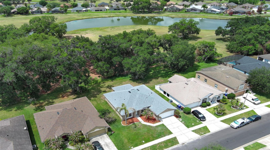 KISSIMMEE, Florida 34746, 4 Bedrooms Bedrooms, ,2 BathroomsBathrooms,Residential,For Sale,THE OAKS,0,MFRO6402511