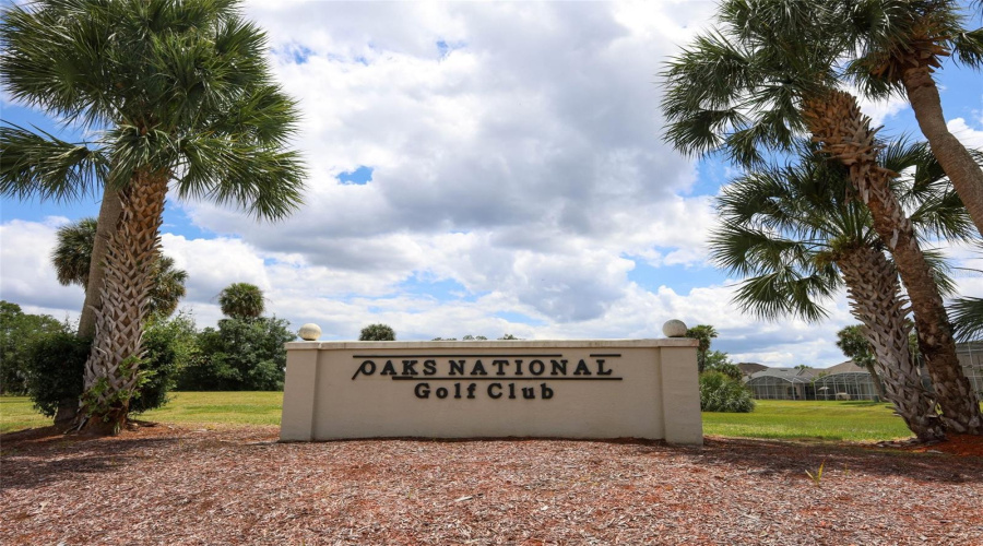 KISSIMMEE, Florida 34746, 4 Bedrooms Bedrooms, ,2 BathroomsBathrooms,Residential,For Sale,THE OAKS,0,MFRO6402511