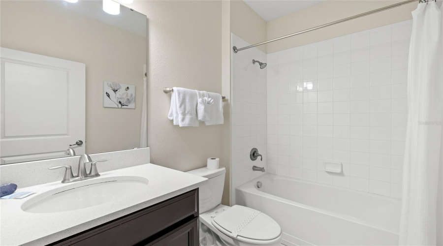 DAVENPORT, Florida 33896, 5 Bedrooms Bedrooms, ,5 BathroomsBathrooms,Residential,For Sale,FLANGE,0,MFRO6397771