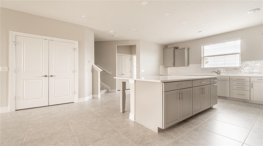 ORLANDO, Florida 32836, 3 Bedrooms Bedrooms, ,3 BathroomsBathrooms,Residential,For Sale,SWEET STAR,0,MFRO6402299