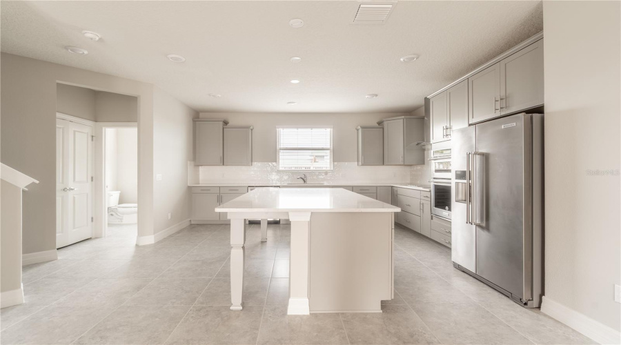 ORLANDO, Florida 32836, 3 Bedrooms Bedrooms, ,3 BathroomsBathrooms,Residential,For Sale,SWEET STAR,0,MFRO6402299