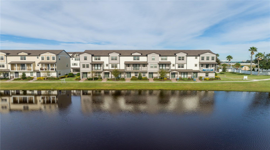 ORLANDO, Florida 32836, 3 Bedrooms Bedrooms, ,3 BathroomsBathrooms,Residential,For Sale,SWEET STAR,0,MFRO6402299