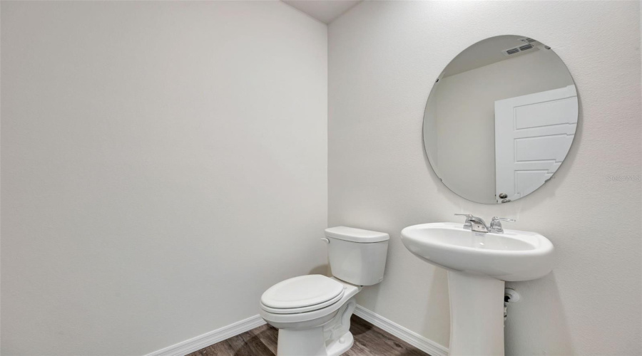 DAVENPORT, Florida 33837, 4 Bedrooms Bedrooms, ,3 BathroomsBathrooms,Residential,For Sale,PFEIFFER FALLS,0,MFRO6402710