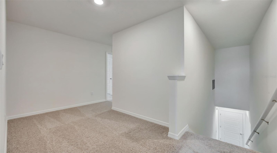 DAVENPORT, Florida 33837, 4 Bedrooms Bedrooms, ,3 BathroomsBathrooms,Residential,For Sale,PFEIFFER FALLS,0,MFRO6402710