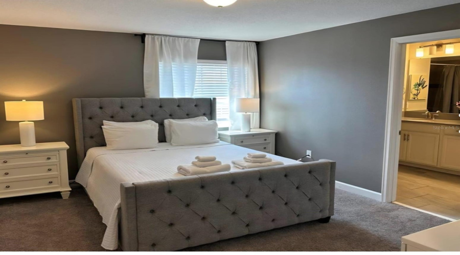 DAVENPORT, Florida 33896, 5 Bedrooms Bedrooms, ,4 BathroomsBathrooms,Residential,For Sale,STINGER,0,MFRO6402715