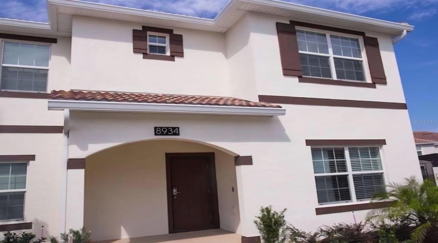 DAVENPORT, Florida 33896, 5 Bedrooms Bedrooms, ,4 BathroomsBathrooms,Residential,For Sale,STINGER,0,MFRO6402715