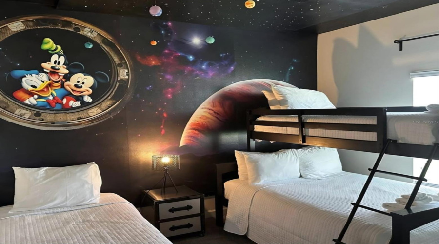 DAVENPORT, Florida 33896, 5 Bedrooms Bedrooms, ,4 BathroomsBathrooms,Residential,For Sale,STINGER,0,MFRO6402715