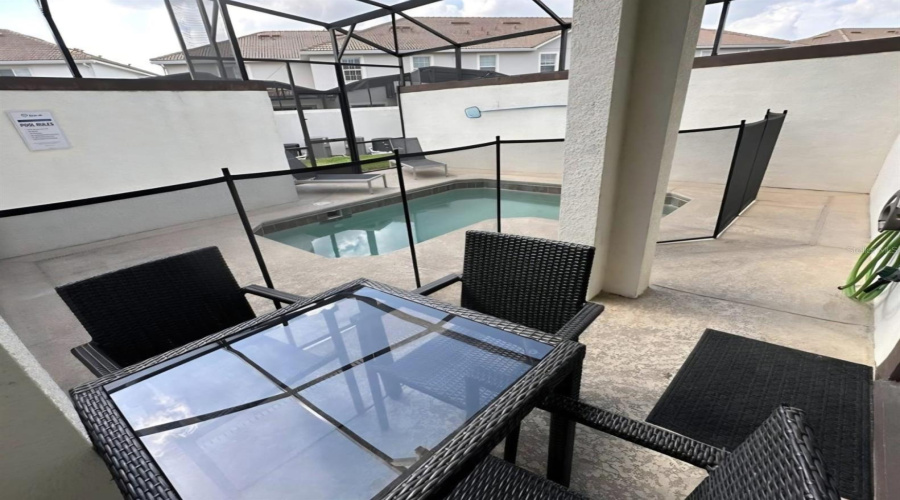 DAVENPORT, Florida 33896, 5 Bedrooms Bedrooms, ,4 BathroomsBathrooms,Residential,For Sale,STINGER,0,MFRO6402715