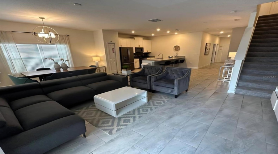 DAVENPORT, Florida 33896, 5 Bedrooms Bedrooms, ,4 BathroomsBathrooms,Residential,For Sale,STINGER,0,MFRO6402715