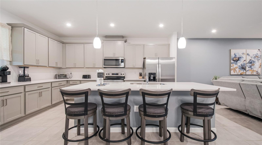 KISSIMMEE, Florida 34747, 4 Bedrooms Bedrooms, ,4 BathroomsBathrooms,Residential,For Sale,DISTANT SUN,0,MFRS5148713