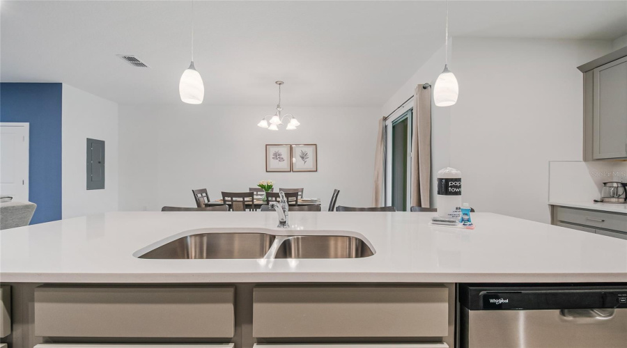 KISSIMMEE, Florida 34747, 4 Bedrooms Bedrooms, ,4 BathroomsBathrooms,Residential,For Sale,DISTANT SUN,0,MFRS5148713