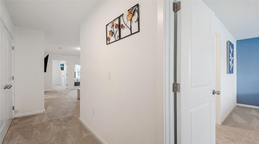 KISSIMMEE, Florida 34747, 4 Bedrooms Bedrooms, ,4 BathroomsBathrooms,Residential,For Sale,DISTANT SUN,0,MFRS5148713