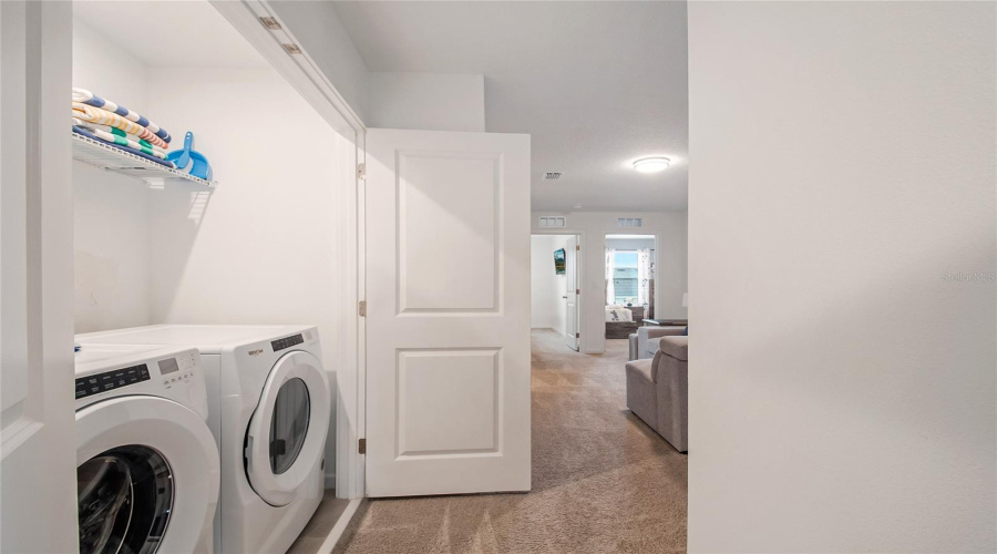 KISSIMMEE, Florida 34747, 4 Bedrooms Bedrooms, ,4 BathroomsBathrooms,Residential,For Sale,DISTANT SUN,0,MFRS5148713