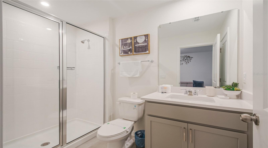 KISSIMMEE, Florida 34747, 4 Bedrooms Bedrooms, ,4 BathroomsBathrooms,Residential,For Sale,DISTANT SUN,0,MFRS5148713