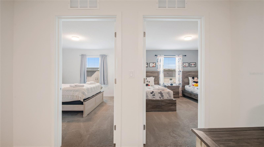 KISSIMMEE, Florida 34747, 4 Bedrooms Bedrooms, ,4 BathroomsBathrooms,Residential,For Sale,DISTANT SUN,0,MFRS5148713