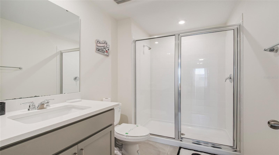 KISSIMMEE, Florida 34747, 4 Bedrooms Bedrooms, ,4 BathroomsBathrooms,Residential,For Sale,DISTANT SUN,0,MFRS5148713