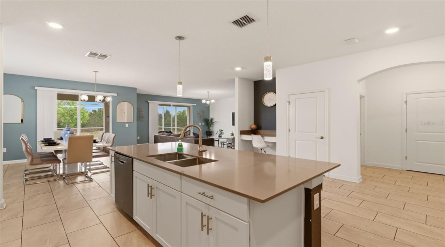 KISSIMMEE, Florida 34747, 6 Bedrooms Bedrooms, ,5 BathroomsBathrooms,Residential,For Sale,WHISTLING STRAITS,0,MFRS5148672