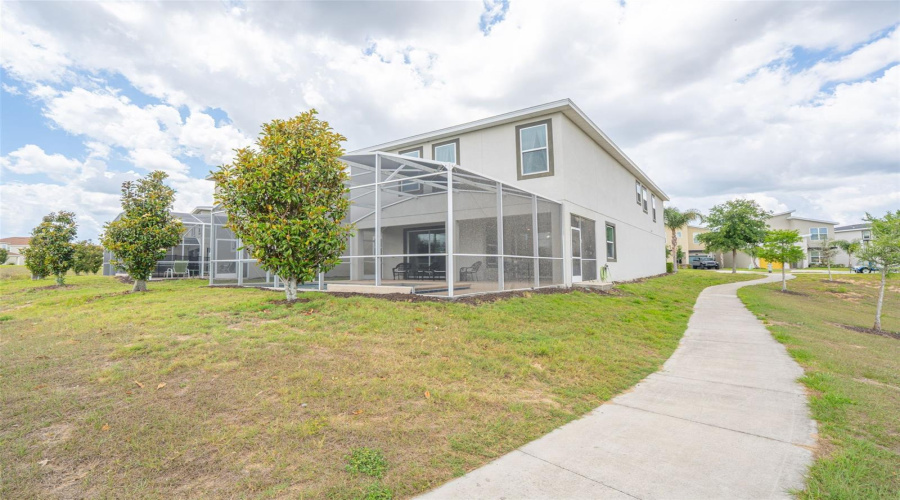 KISSIMMEE, Florida 34747, 6 Bedrooms Bedrooms, ,5 BathroomsBathrooms,Residential,For Sale,WHISTLING STRAITS,0,MFRS5148672