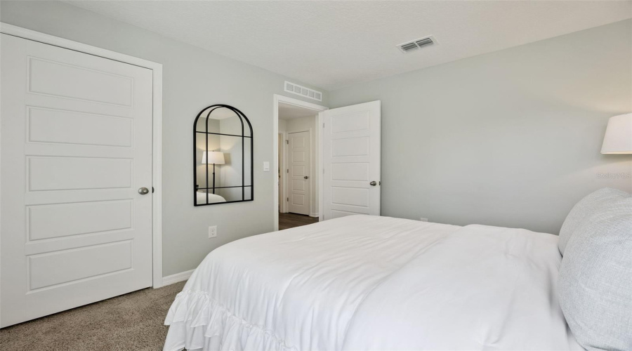 DAVENPORT, Florida 33837, 3 Bedrooms Bedrooms, ,2 BathroomsBathrooms,Residential,For Sale,MOUNTAIN,0,MFRO6393691