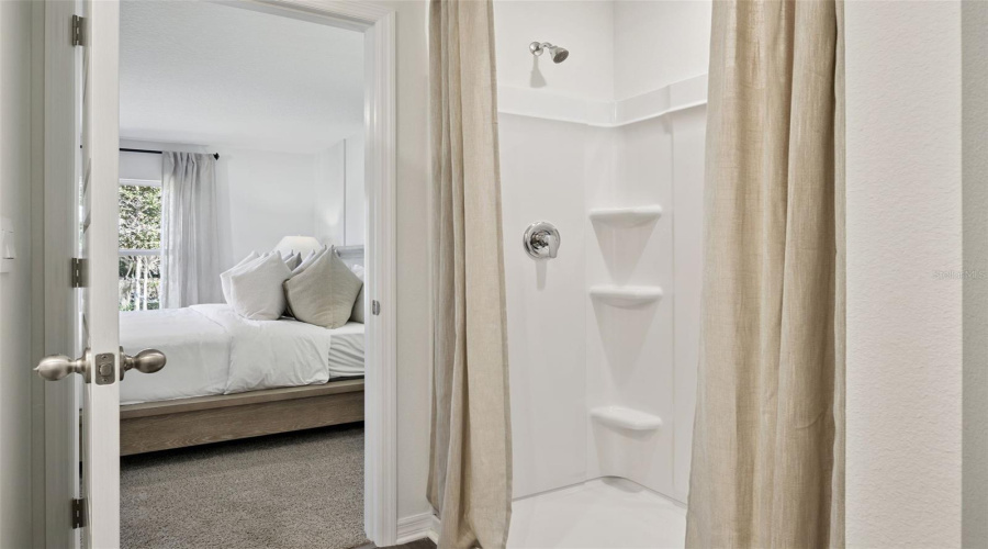 DAVENPORT, Florida 33837, 3 Bedrooms Bedrooms, ,2 BathroomsBathrooms,Residential,For Sale,MOUNTAIN,0,MFRO6393691