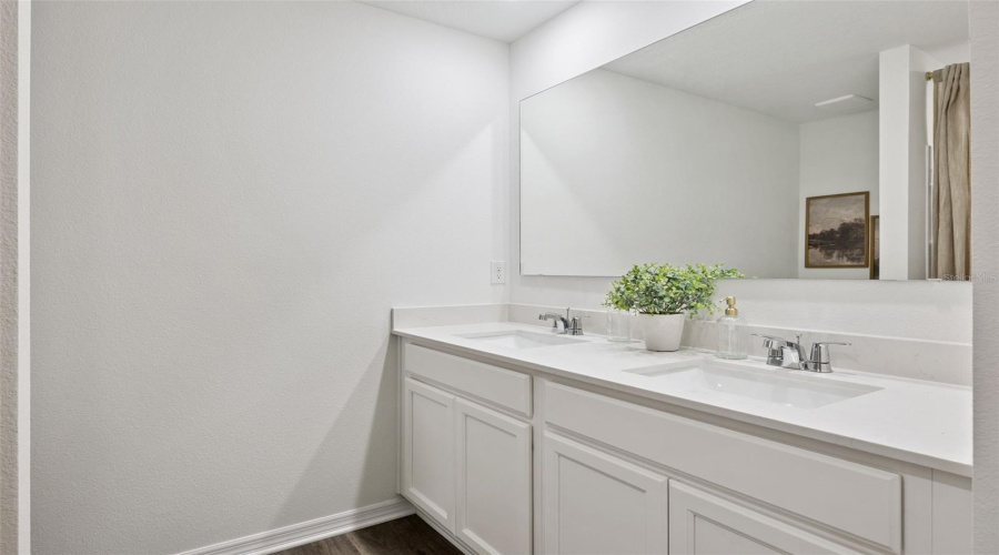 DAVENPORT, Florida 33837, 3 Bedrooms Bedrooms, ,2 BathroomsBathrooms,Residential,For Sale,MOUNTAIN,0,MFRO6393691